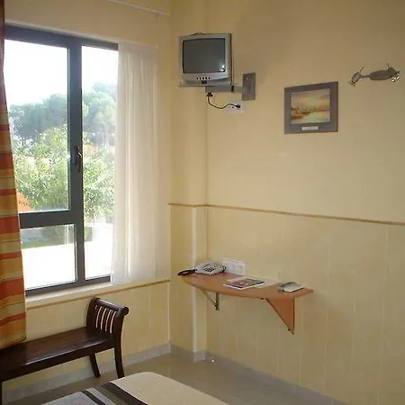 Hotel Campo Olivar *